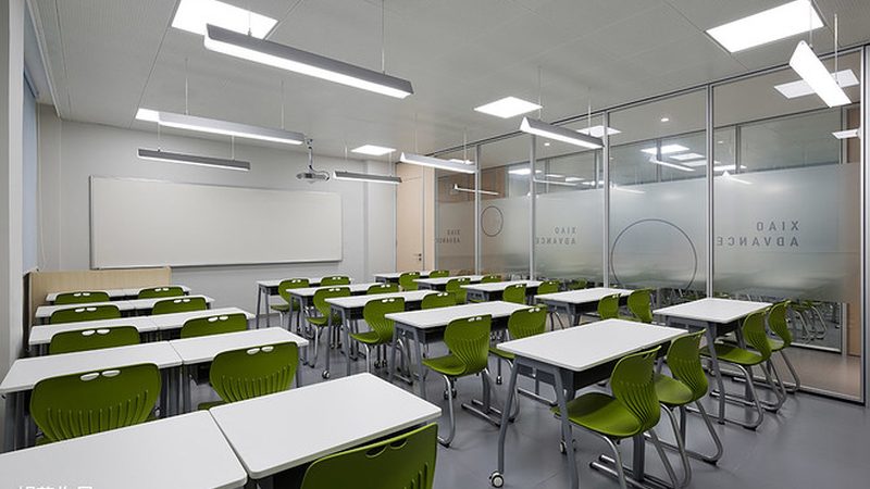 成人教育教学方式的优缺点解析