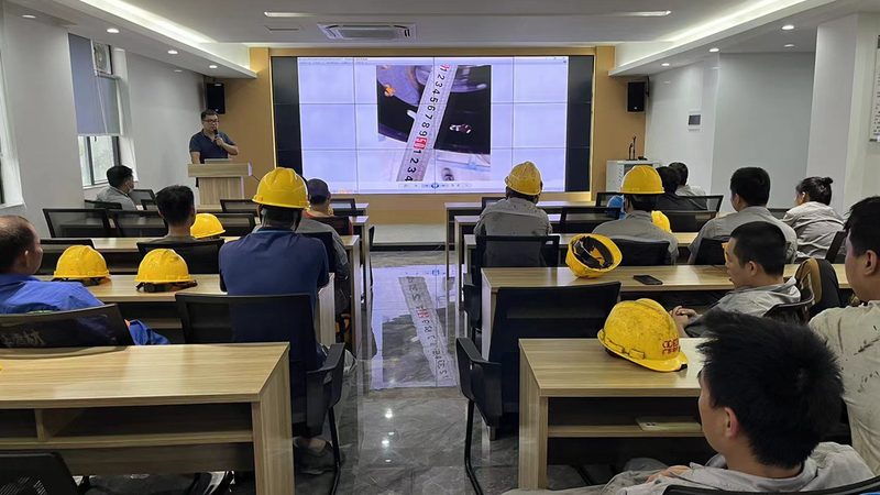 建造师教材2025版：更新内容与备考建议