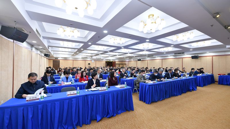 如何精准选择考研班：揭秘背后的关键因素